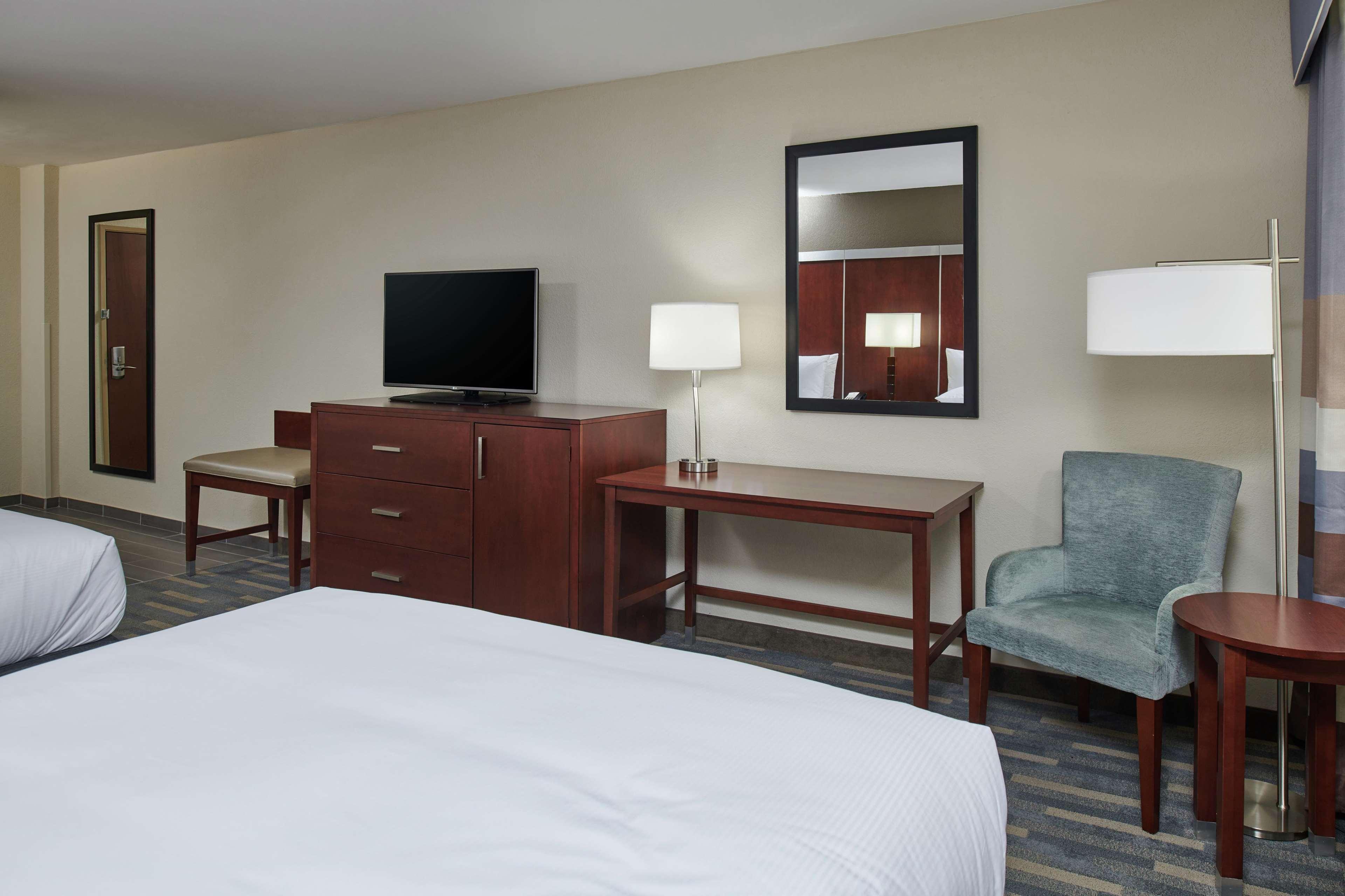 Doubletree By Hilton Crabtree Valley