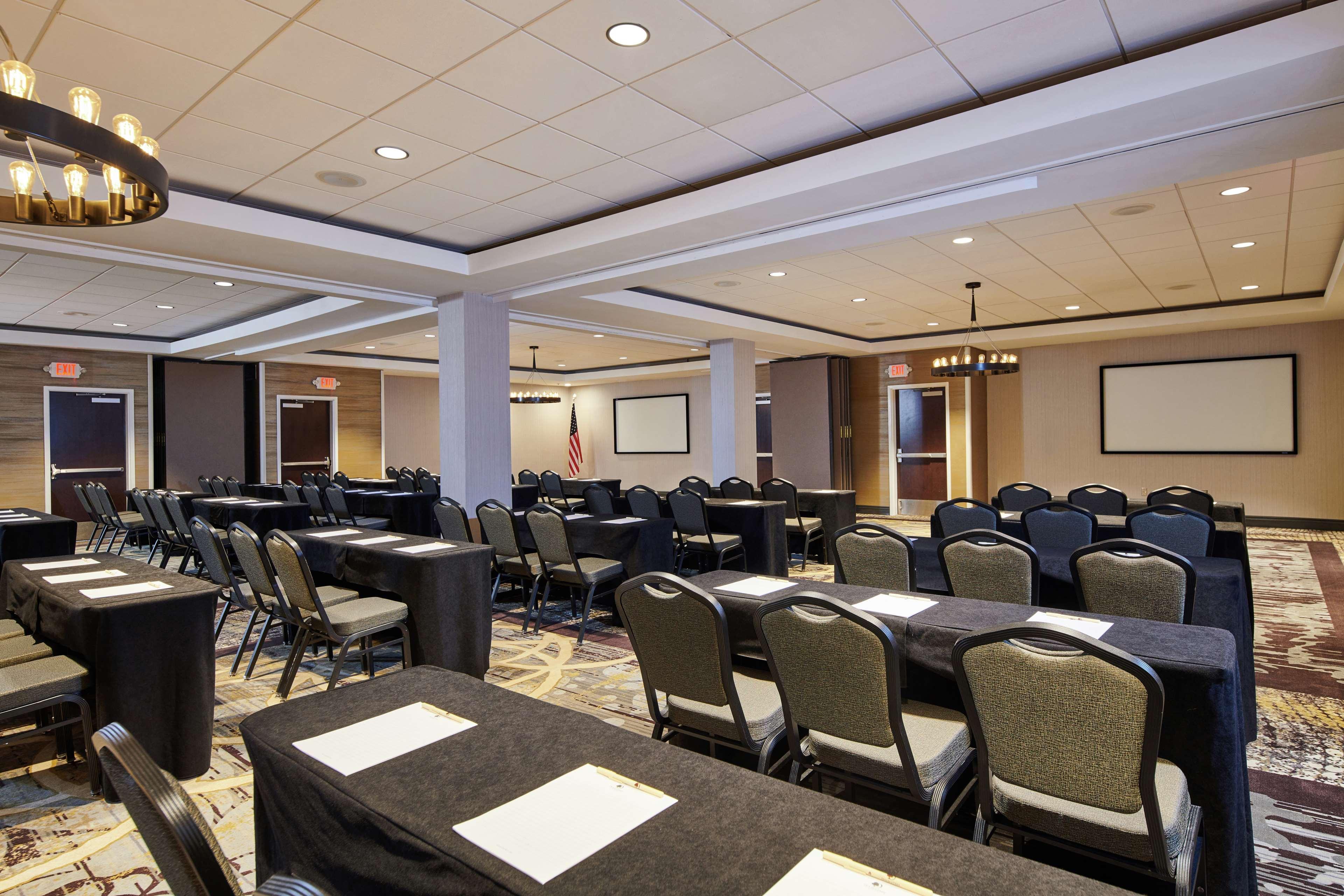Doubletree By Hilton Crabtree Valley