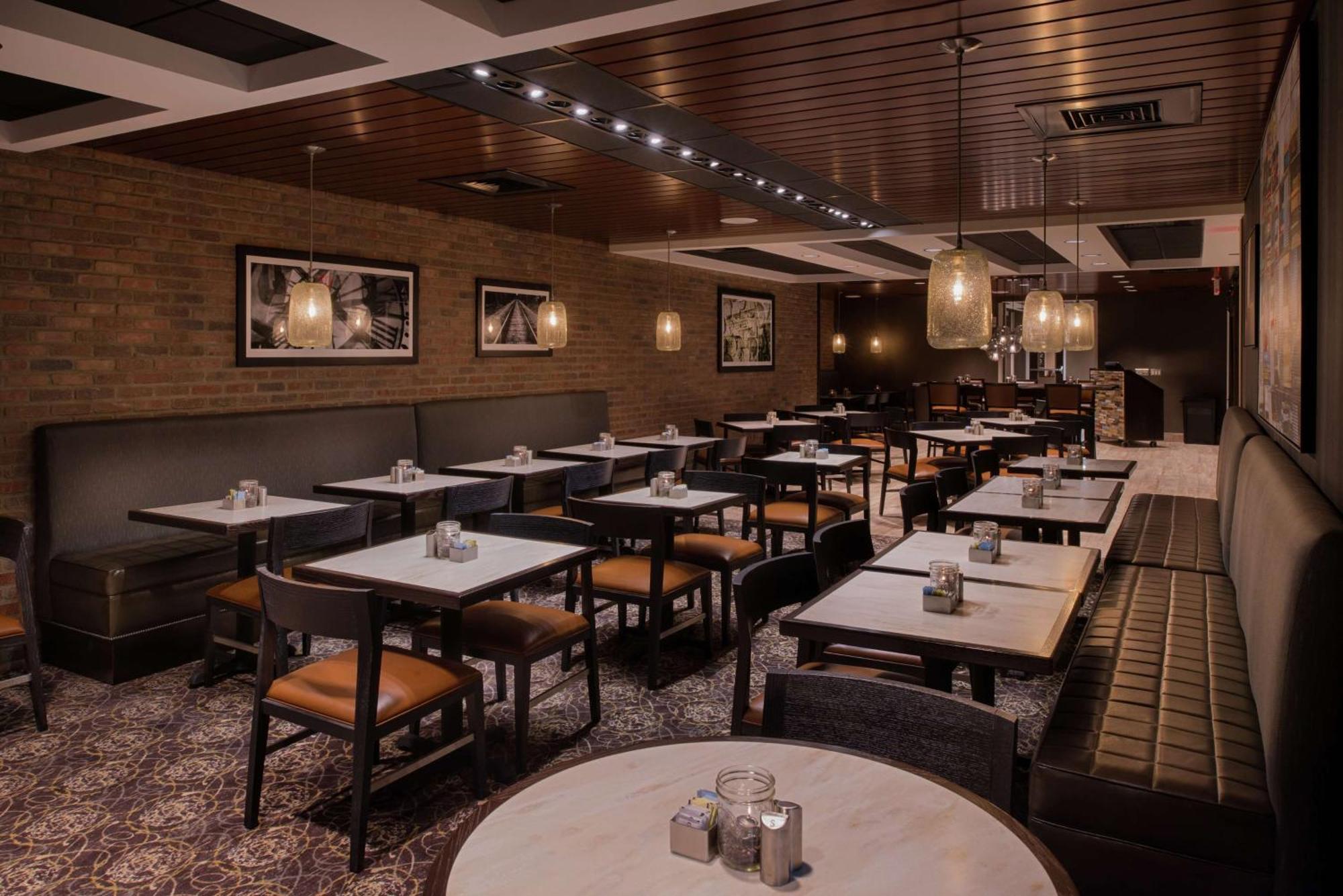 Hotel Doubletree By Hilton Crabtree Valley Raleigh