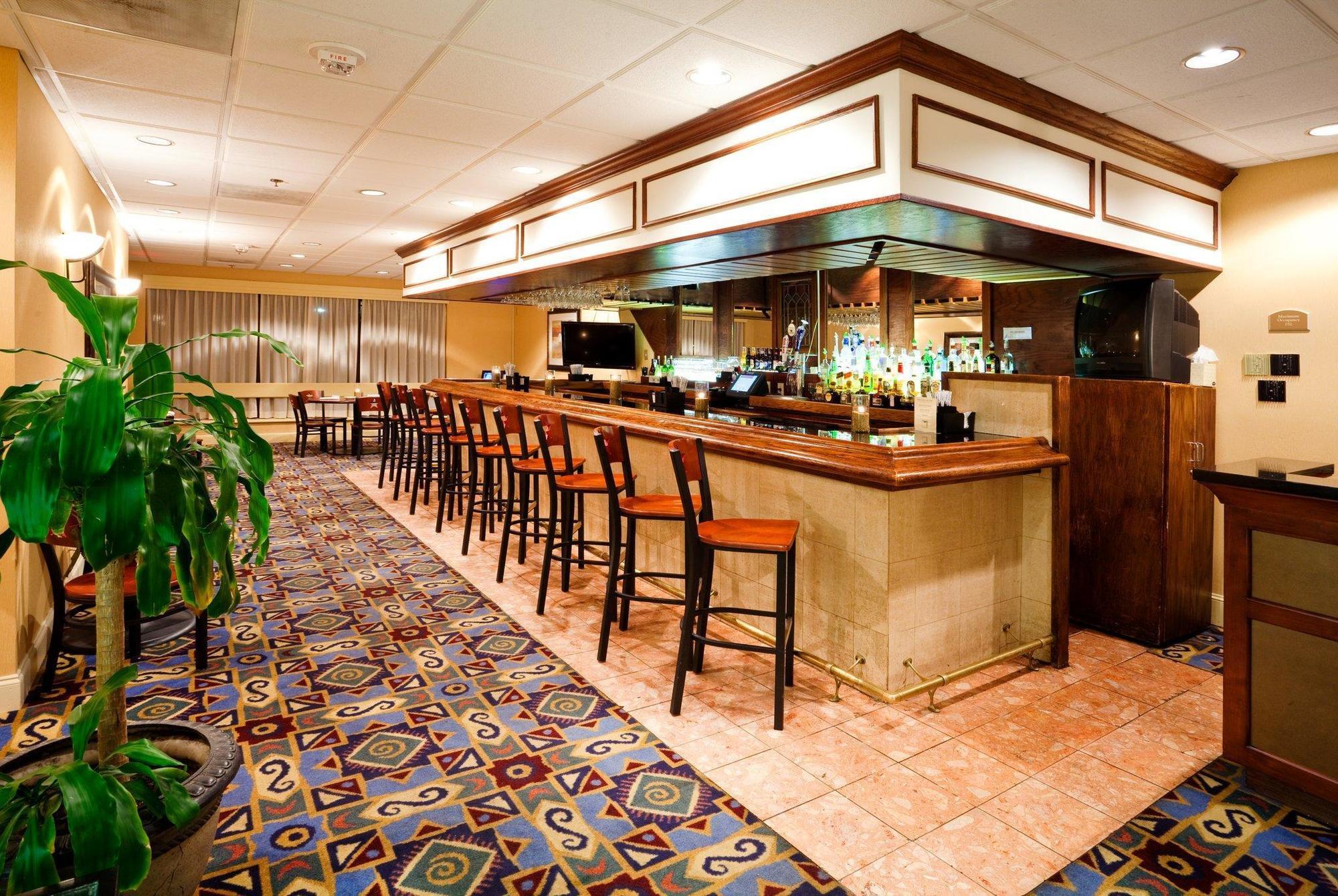 Doubletree By Hilton Crabtree Valley Hotel Raleigh