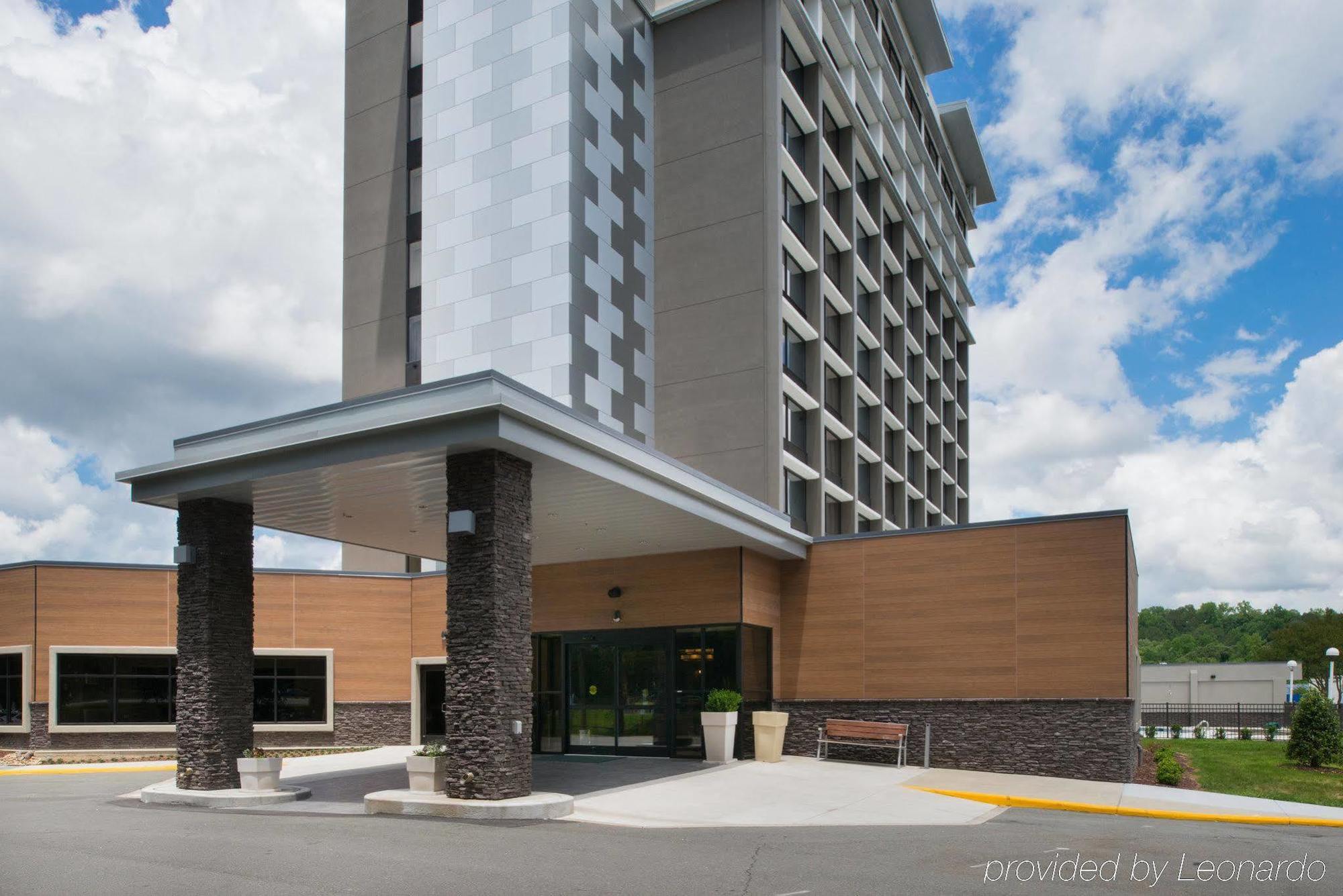 Doubletree By Hilton Crabtree Valley Hotel