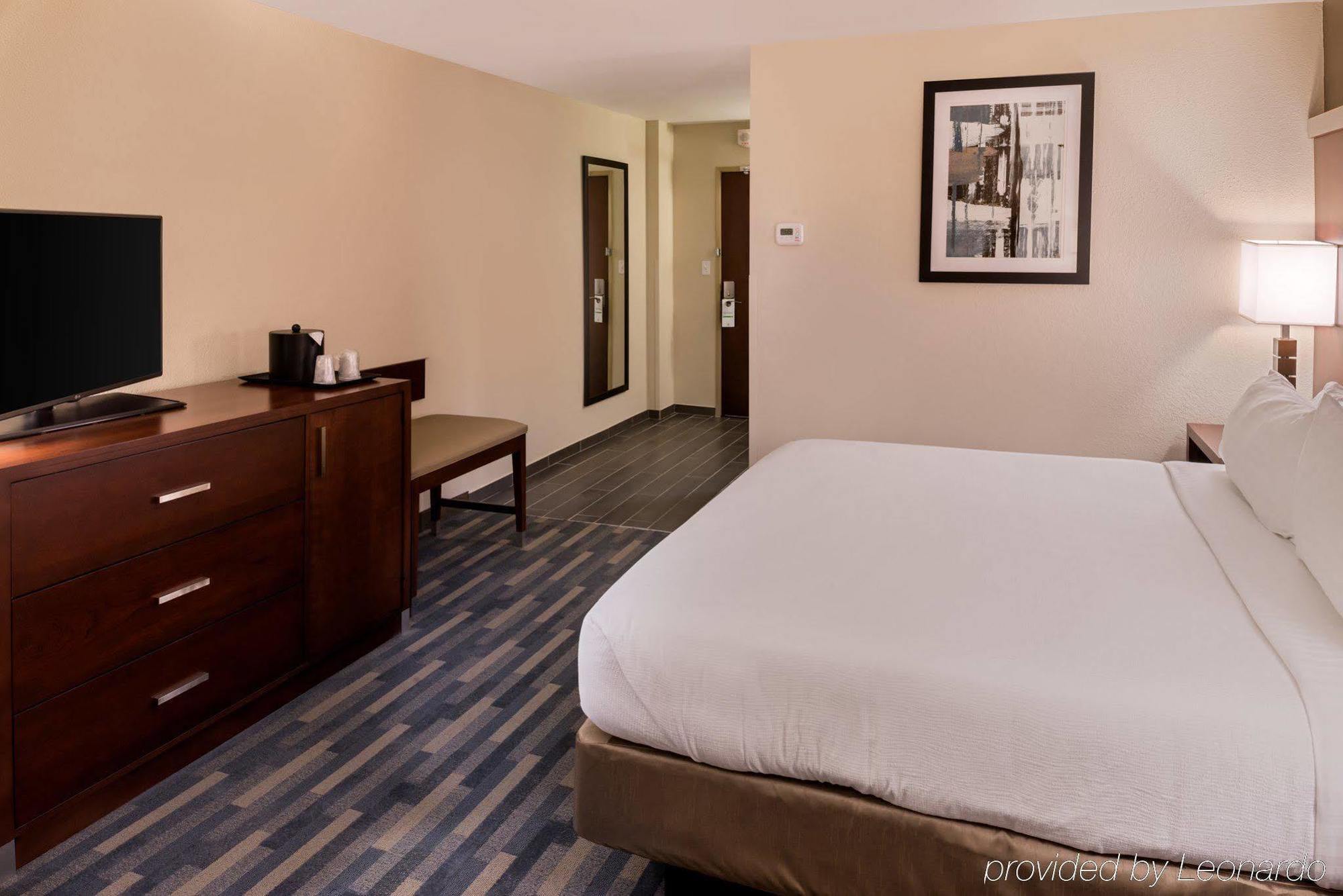 Doubletree By Hilton Crabtree Valley Raleigh