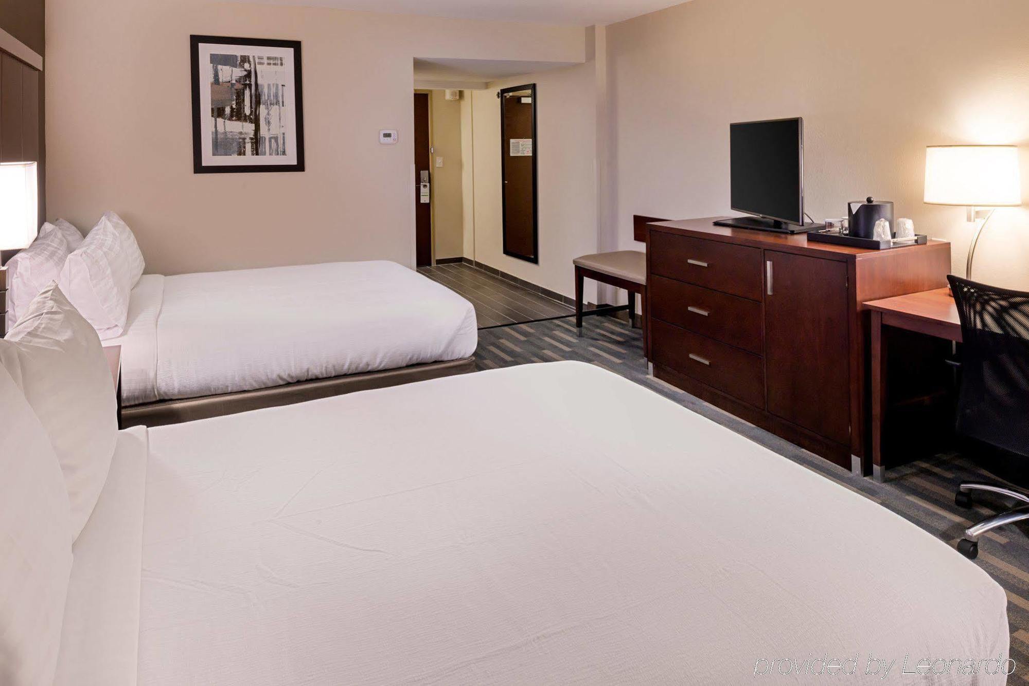 Doubletree By Hilton Crabtree Valley Raleigh