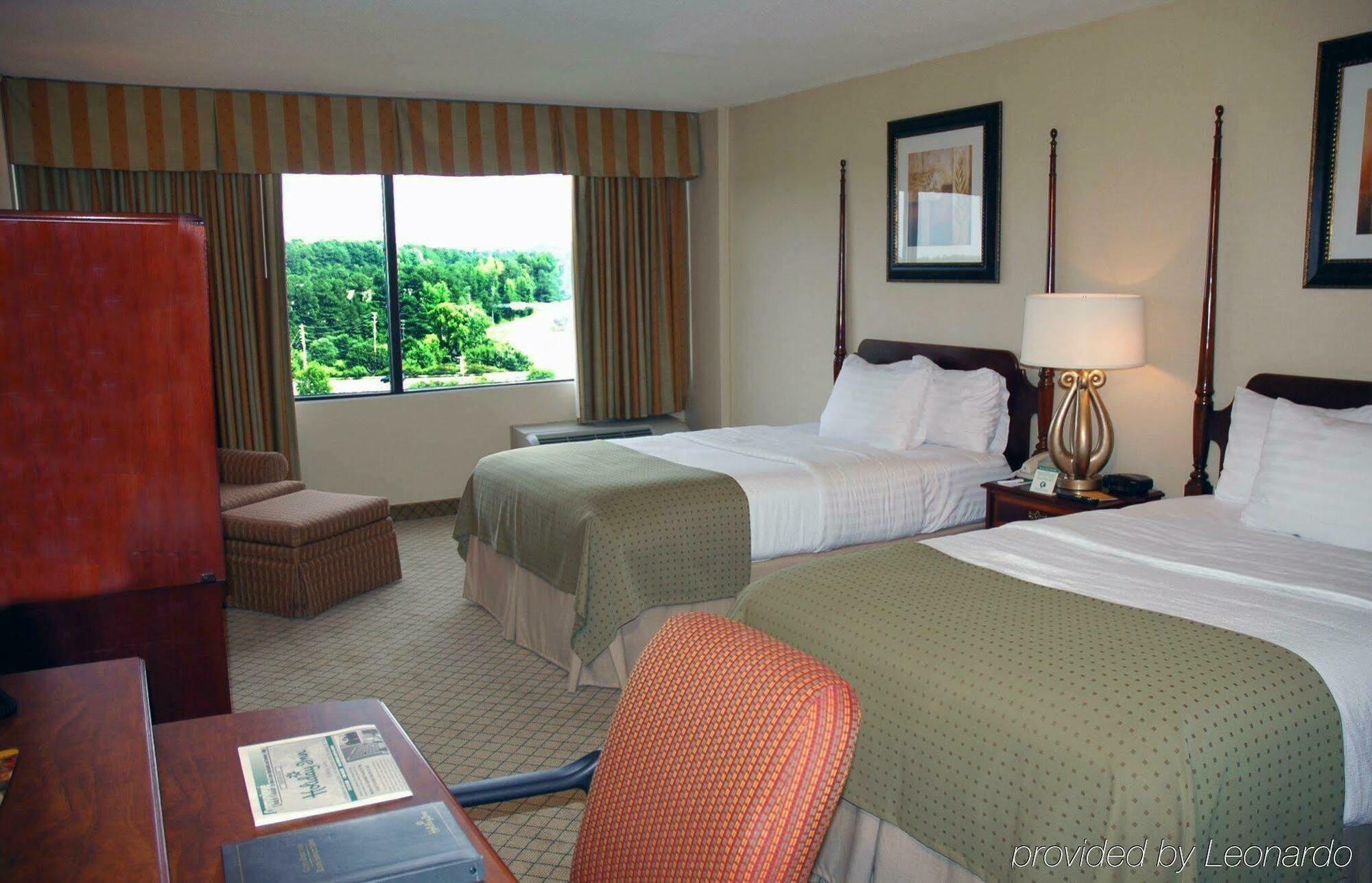 Hotel Doubletree By Hilton Crabtree Valley Raleigh