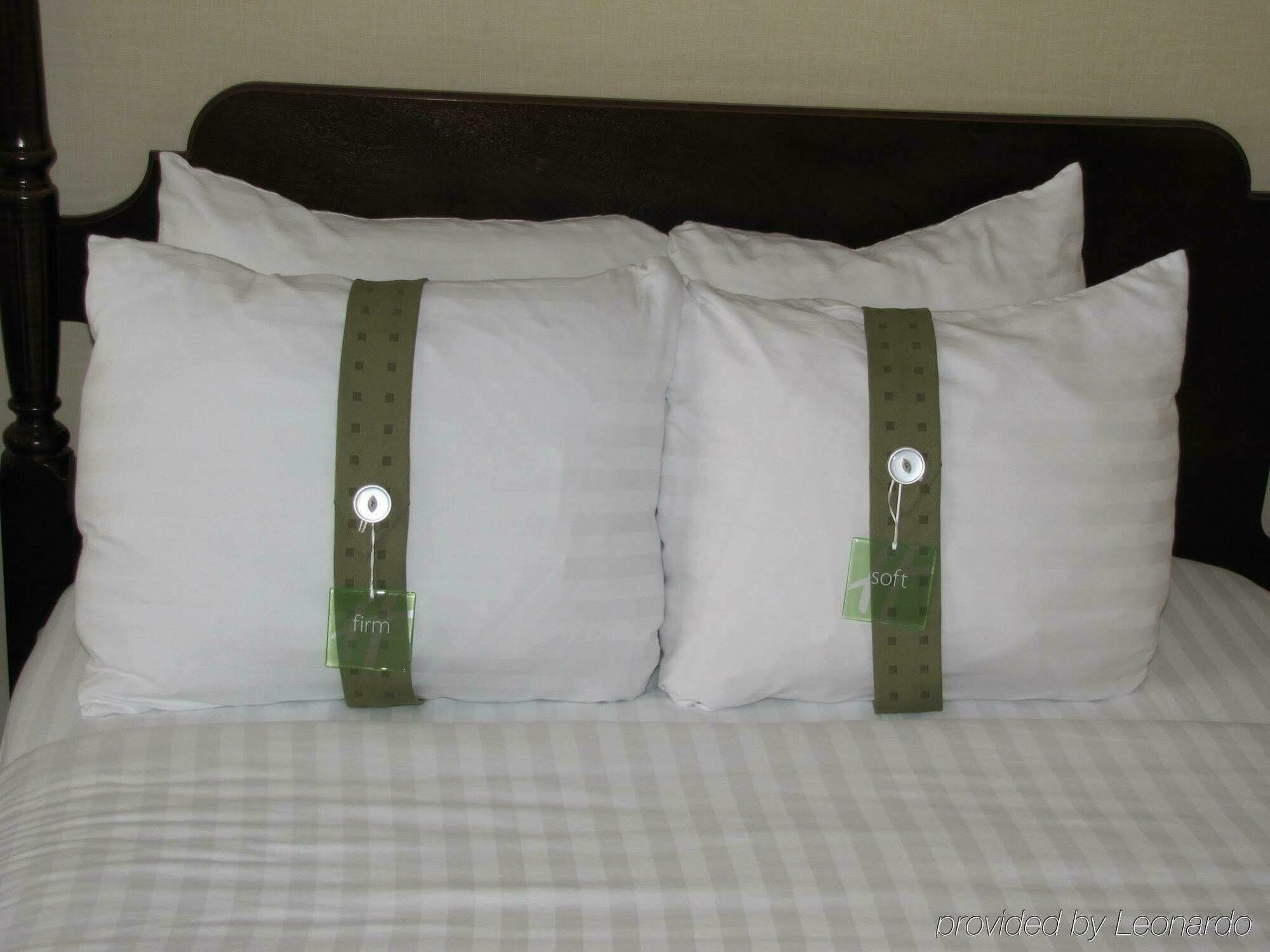 Doubletree By Hilton Crabtree Valley Hotel