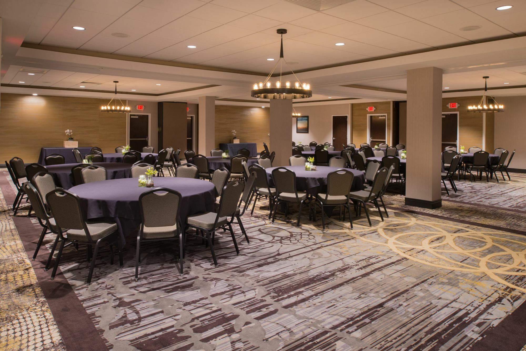 Hotel Doubletree By Hilton Crabtree Valley 4*